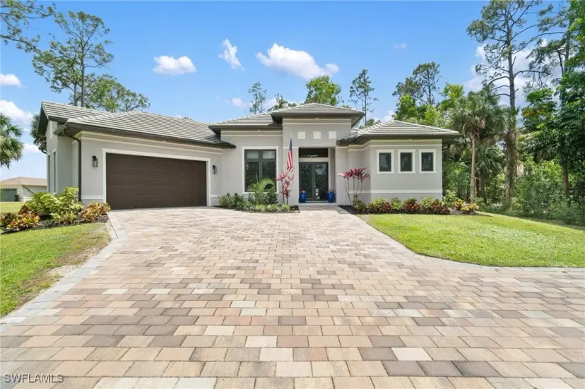 Picture of 3160 Safe Harbor Dr, Naples FL 34117