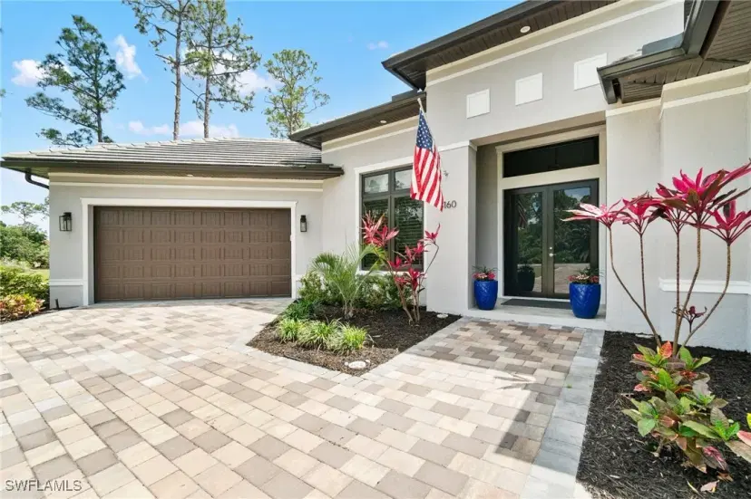 Picture of 3160 Safe Harbor Dr, Naples FL 34117