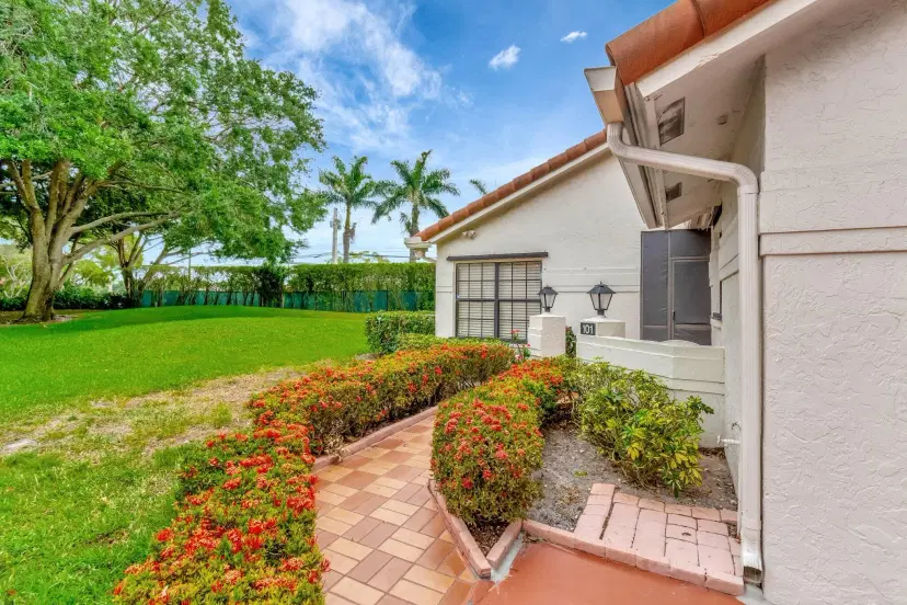 Picture of 9891 Pavarotti Terrace 101, Boynton Beach FL 33437