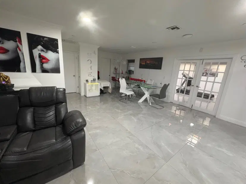 Picture of 350 53Rd Drive N