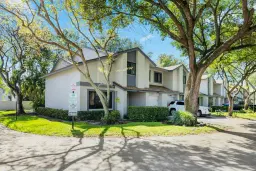 Picture of 5220 Gate Lake Road 5220, Tamarac, FL 33319