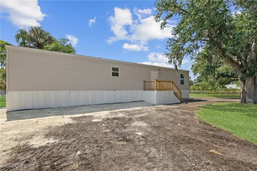 Picture of 7728 Breeze Dr, North Fort Myers FL 33917