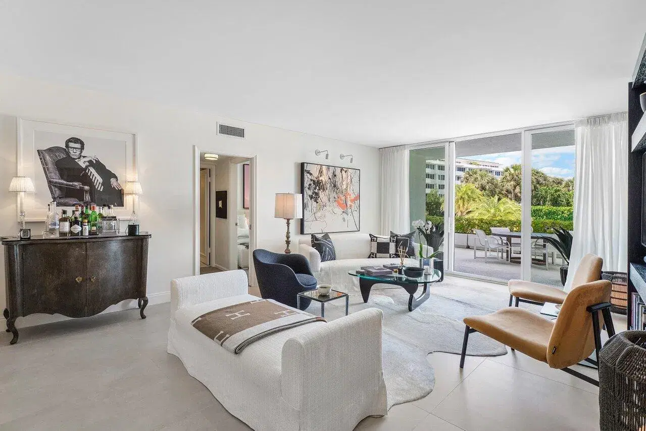 Picture of 2760 S Ocean Boulevard 116, Palm Beach, FL 33480
