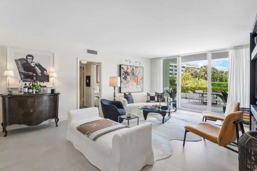 Picture of 2760 S Ocean Boulevard 116, Palm Beach FL 33480