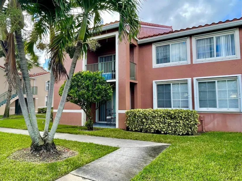Picture of 7912 Sonoma Springs Circle 201, Lake Worth FL 33463