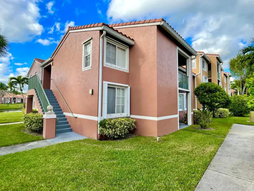 Picture of 7912 Sonoma Springs Circle 201, Lake Worth FL 33463