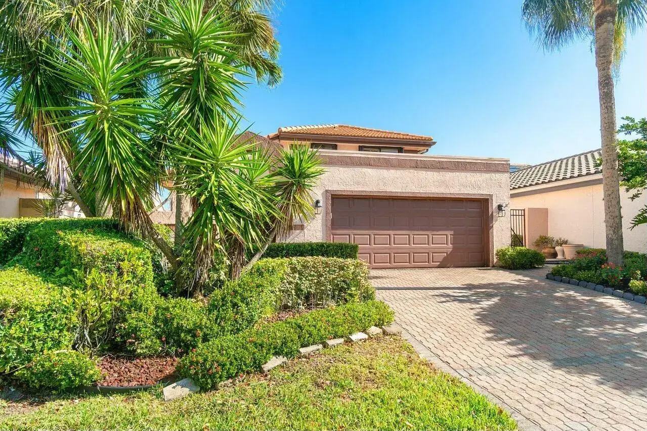 Picture of 7749 Glendevon Lane, Delray Beach, FL 33446