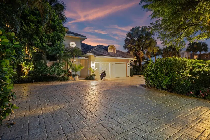 Picture of 11851 Pebblewood Drive, Wellington FL 33414