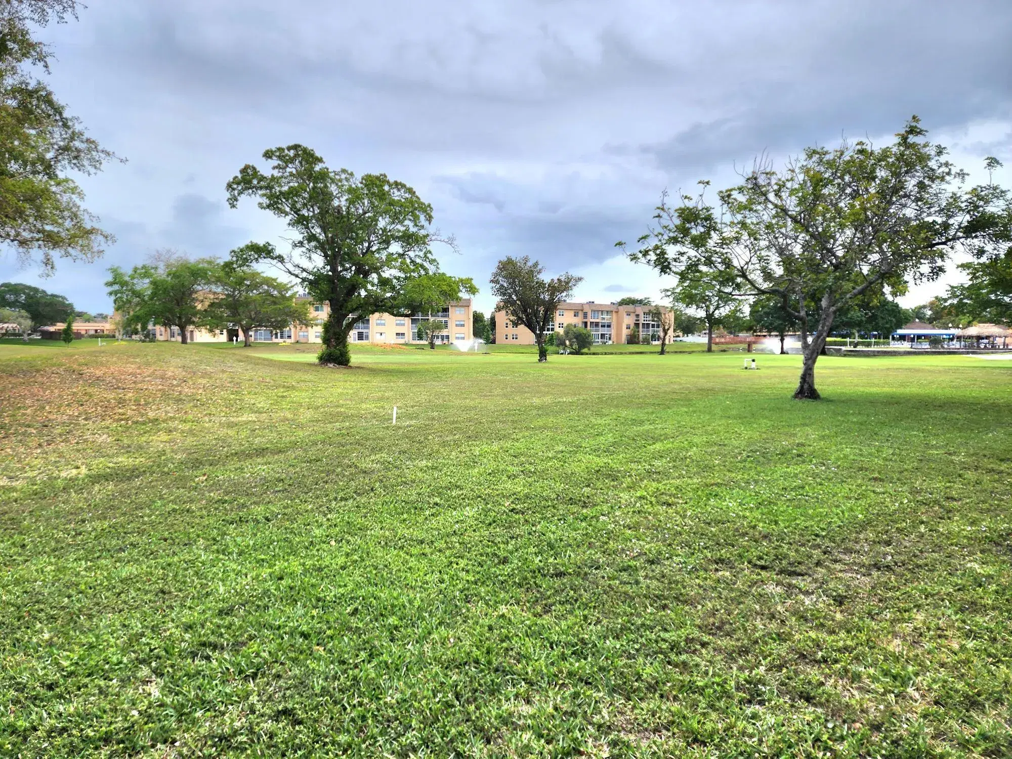 Picture of 9521 Sunrise Lakes Blvd 103, Sunrise, FL 33322