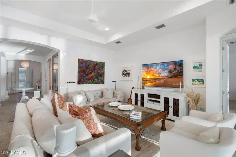 Picture of 14731 Nautilus Pl, Naples FL 34114