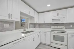 Picture of 8735 Ramblewood Dr 116, Coral Springs, FL 33071