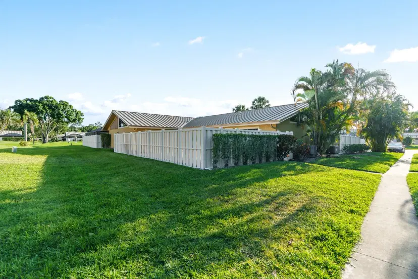 Picture of 5651 Golden Eagle Cir 5651, Palm Beach Gardens FL 33418