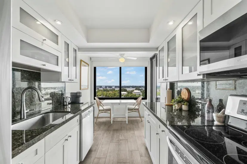 Picture of 3589 S Ocean Boulevard 808, South Palm Beach FL 33480
