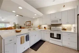 Picture of 1670 Windy Pines Dr 2506, Naples, FL 34112