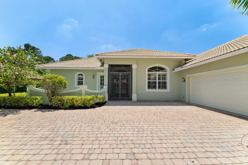 Picture of 9617 Knollwood Lane, Fort Pierce FL 34951