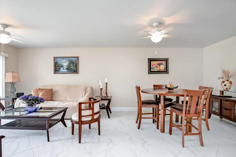 Picture of 1429 SE Larkwood Circle, Port St Lucie FL 34952