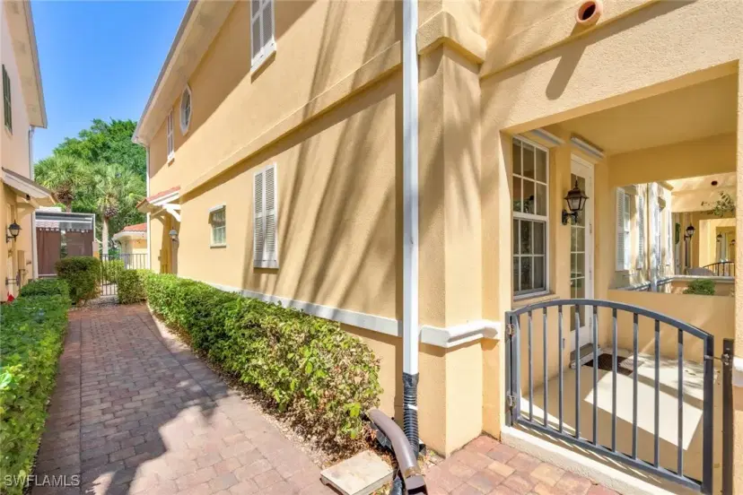 Picture of 28590 Alessandria Cir, Bonita Springs FL 34135