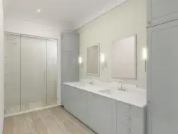 Picture of 136 SE 1St Avenue, Delray Beach, FL 33444