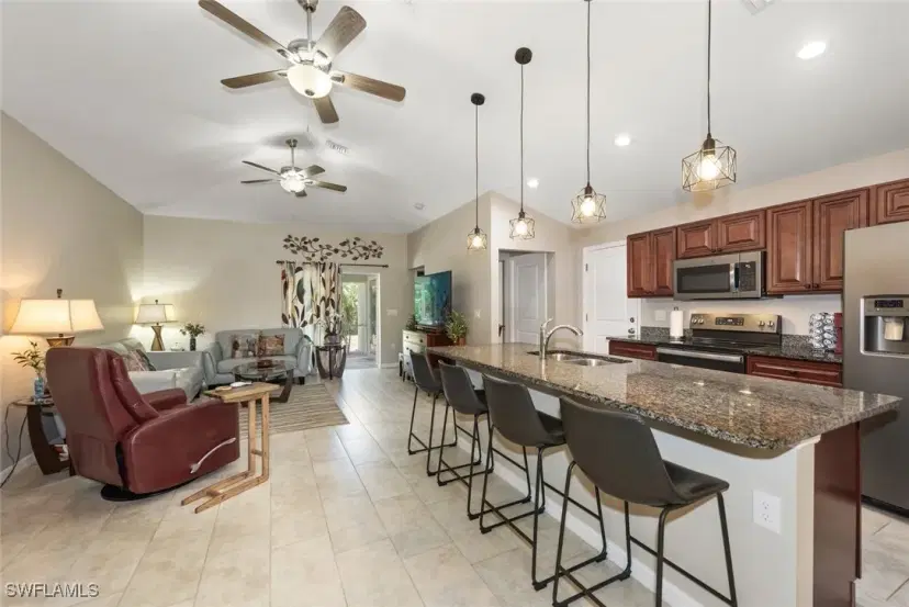 Picture of 2013 Granada Rd, Labelle FL 33935