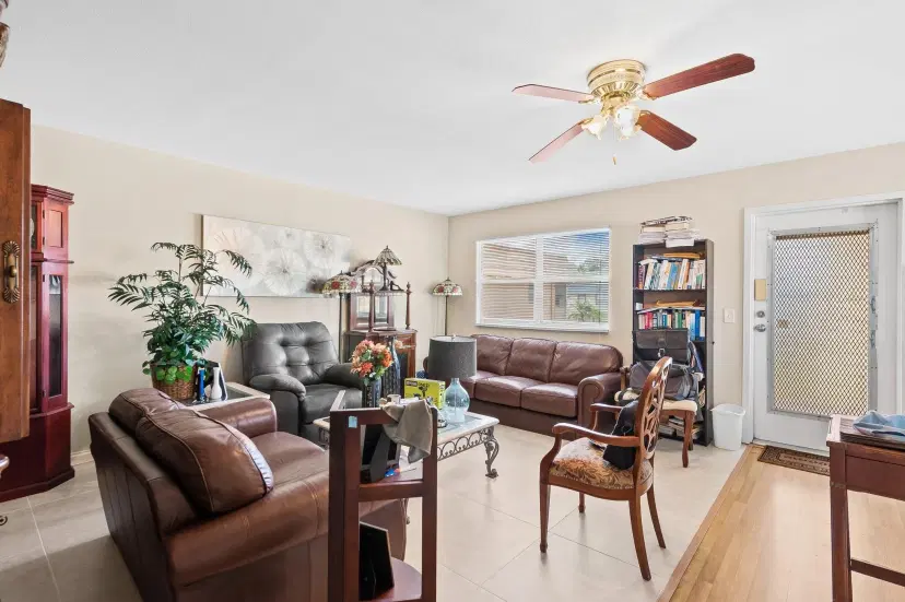 Picture of 652 Brittany N 652, Delray Beach FL 33446