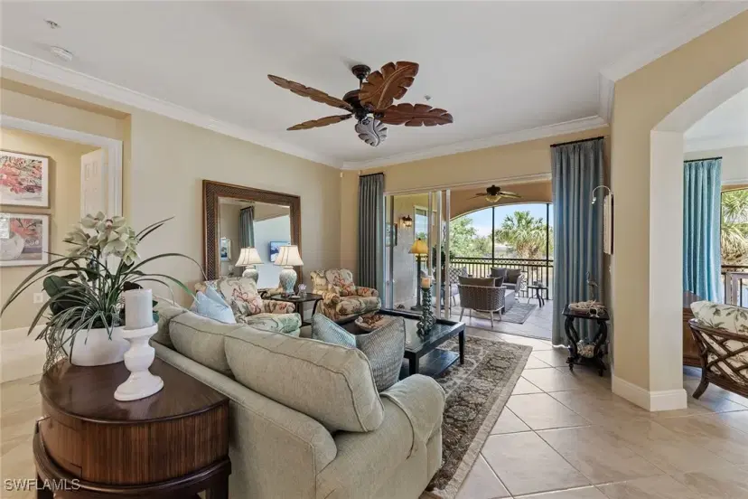 Picture of 3160 Serena Ln 202, Naples FL 34114