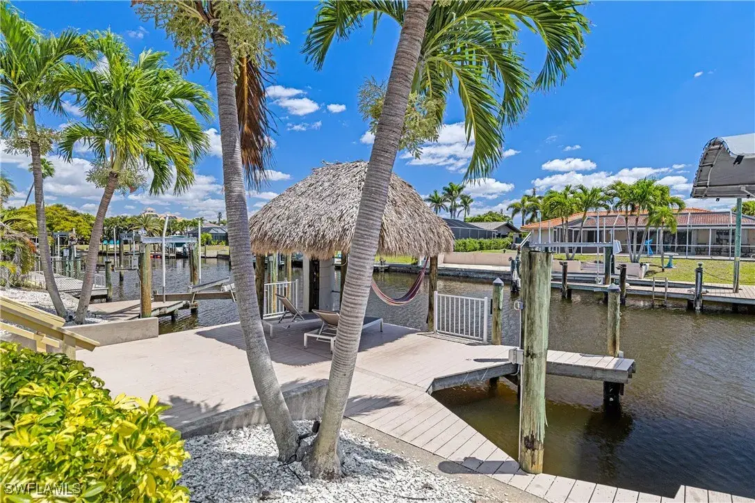 Picture of 5613 Del Rio Ct, Cape Coral, FL 33904