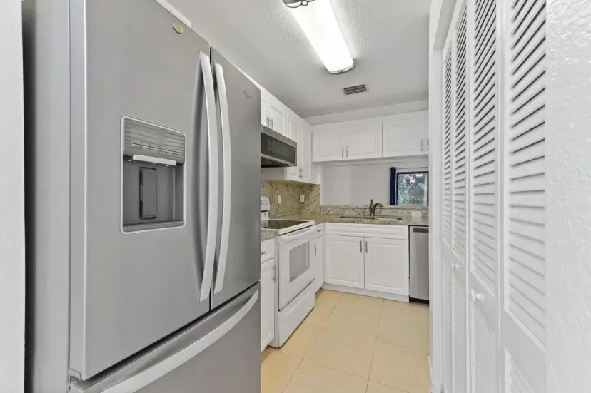 Picture of 9090 NW 40Th Street 3, Coral Springs FL 33065
