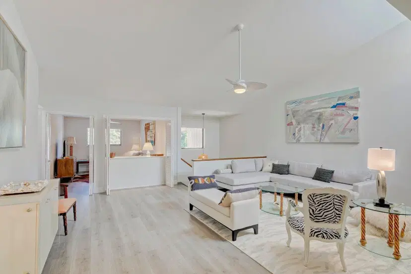 Picture of 17053 Waterbend Drive 231, Jupiter FL 33477