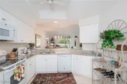 Picture of 8575 Naples Heritage Dr 1, Naples, FL 34112