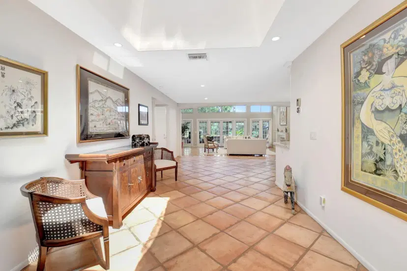 Picture of 18 Bristol Lane, Boynton Beach FL 33436