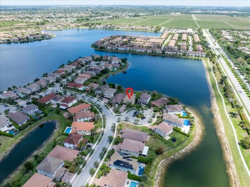Picture of 9800 S Miralago Way, Parkland FL 33076