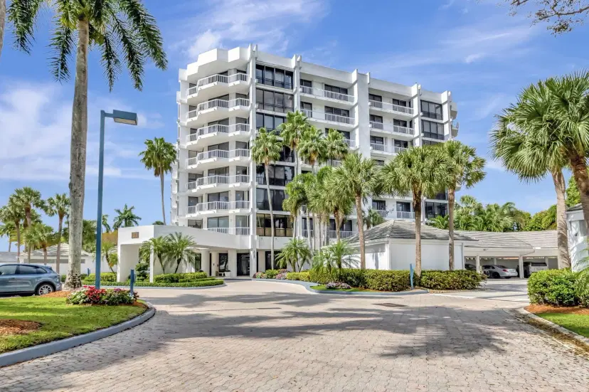 Picture of 20290 Fairway Oaks Drive 254, Boca Raton FL 33434