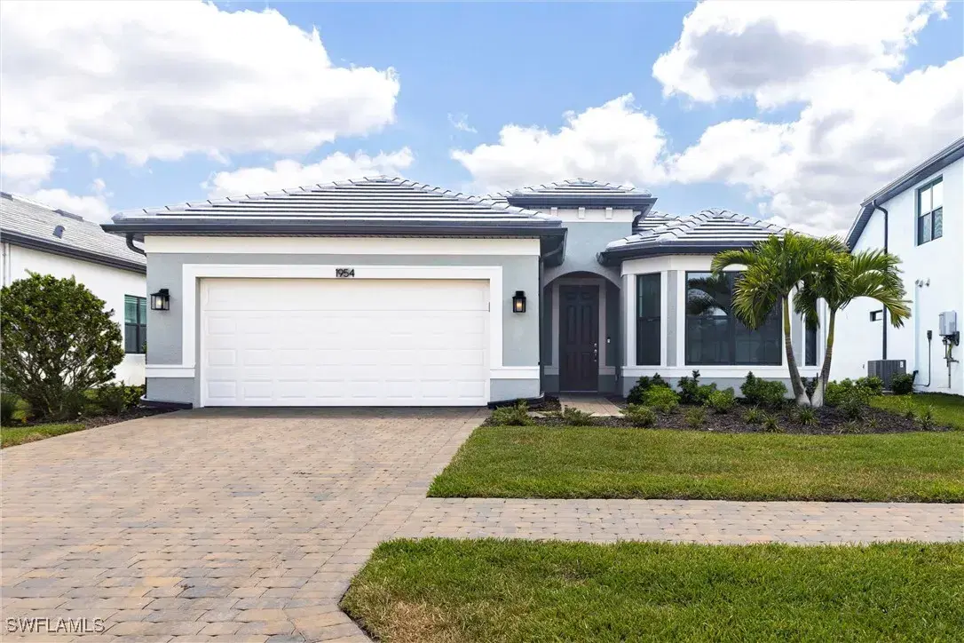 Picture of 1954 Fresno Ave, Naples, FL 34120