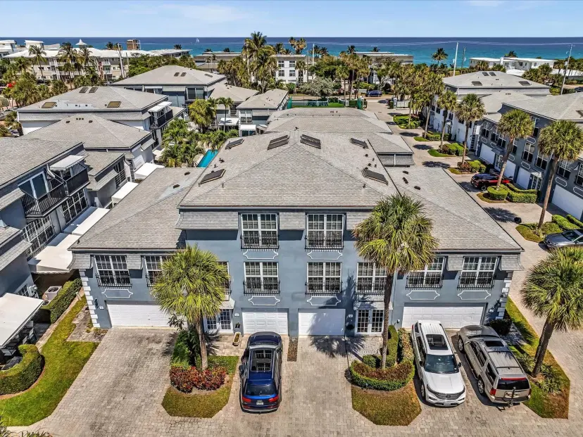 Picture of 1194 Hillsboro Mile 64, Hillsboro Beach FL 33062