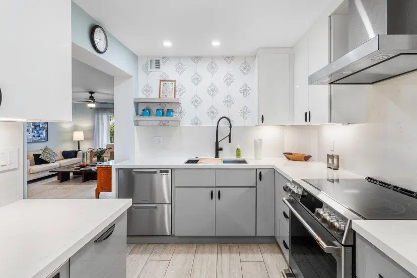 Picture of 800 E Camino Real 310, Boca Raton FL 33432