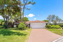 Picture of 19 Estate Drive, Boynton Beach, FL 33436