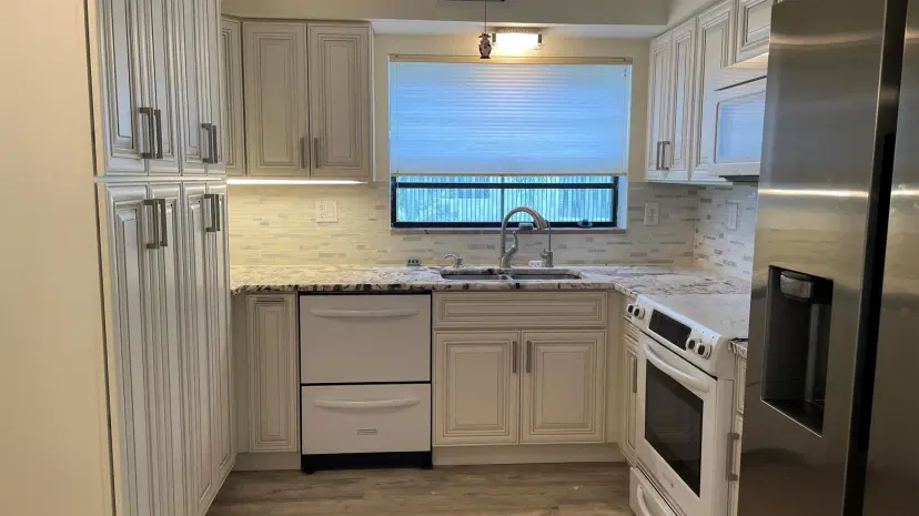 Picture of 249 Capri F, Delray Beach FL 33484