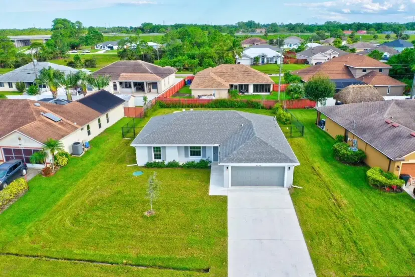 Picture of 1733 SW Columbia St, Port St Lucie FL 34987