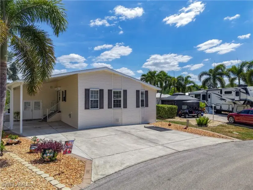 Picture of 10405 Nightwood Dr, Fort Myers FL 33905