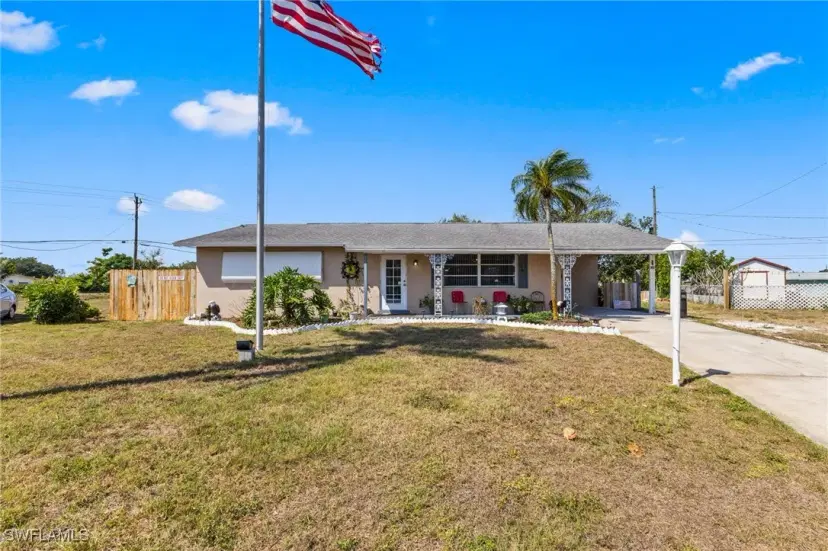 Picture of 312 Grovewood Ave S, Lehigh Acres FL 33936