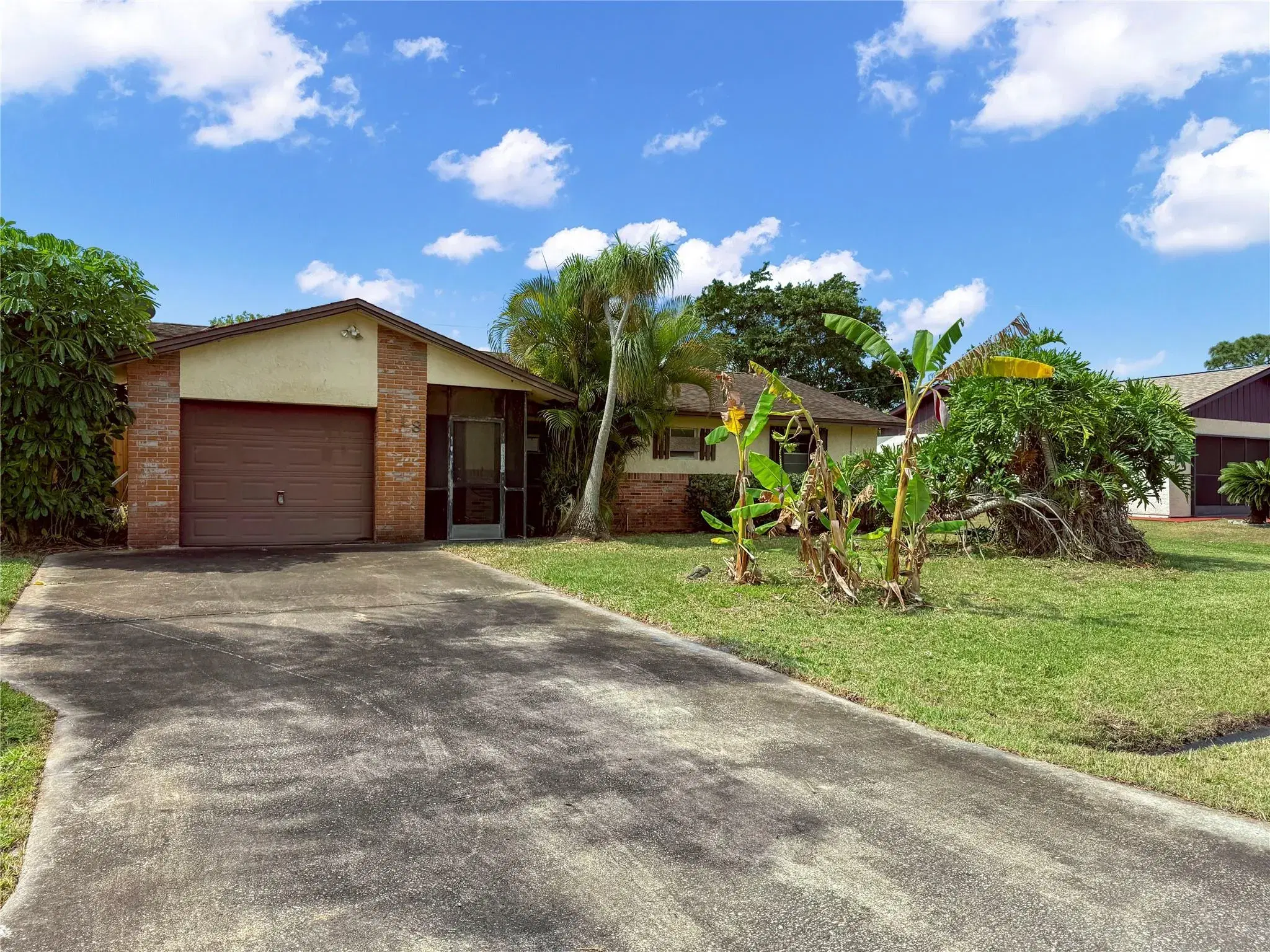 Picture of 118 SW Lancaster Ave, Port St Lucie, FL 34984