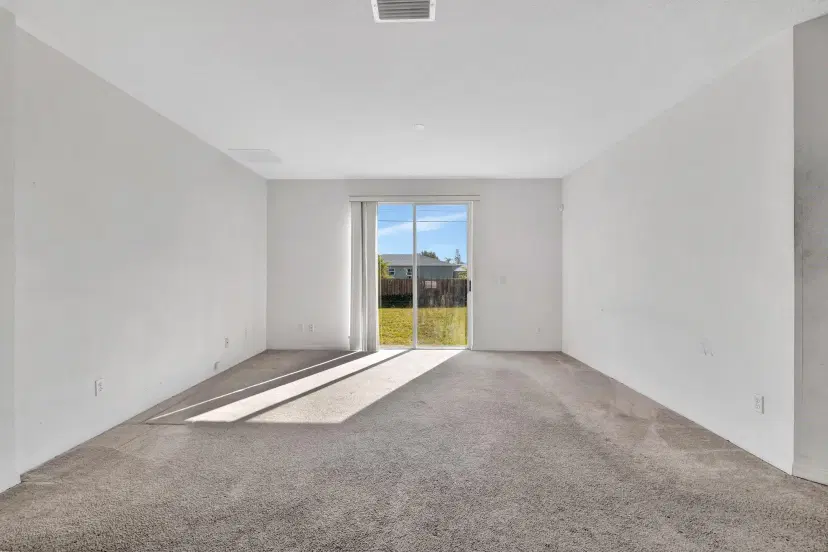 Picture of 423 NW Ravenswood, Port St Lucie FL 34983