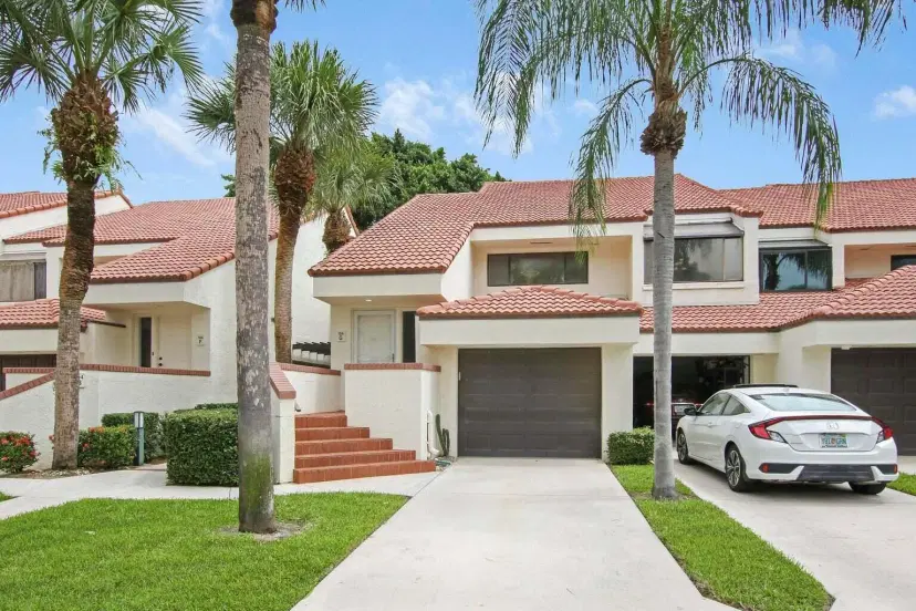 Picture of 104 Sea Oats G Drive G, Juno Beach FL 33408