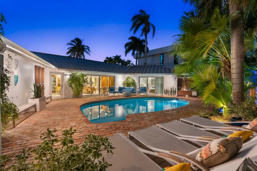 Picture of 2809 NE 25 St, Fort Lauderdale FL 33305
