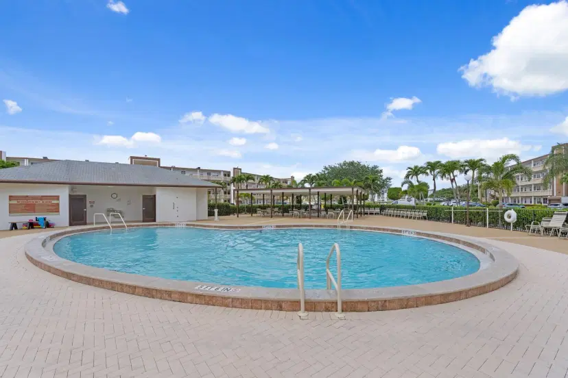 Picture of 2023 Guildford B B, Boca Raton FL 33434