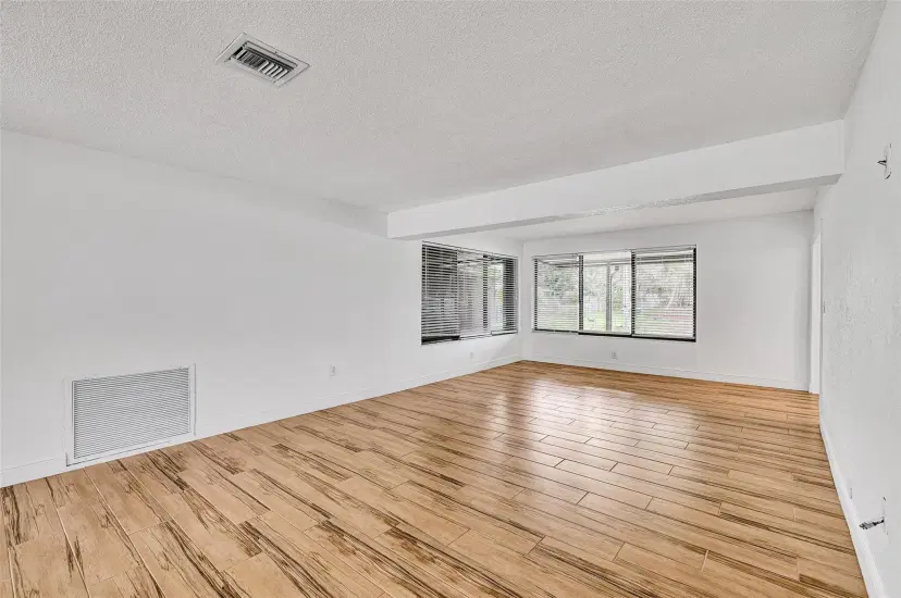 Picture of 1120 NW 83Rd Way, Pembroke Pines FL 33024