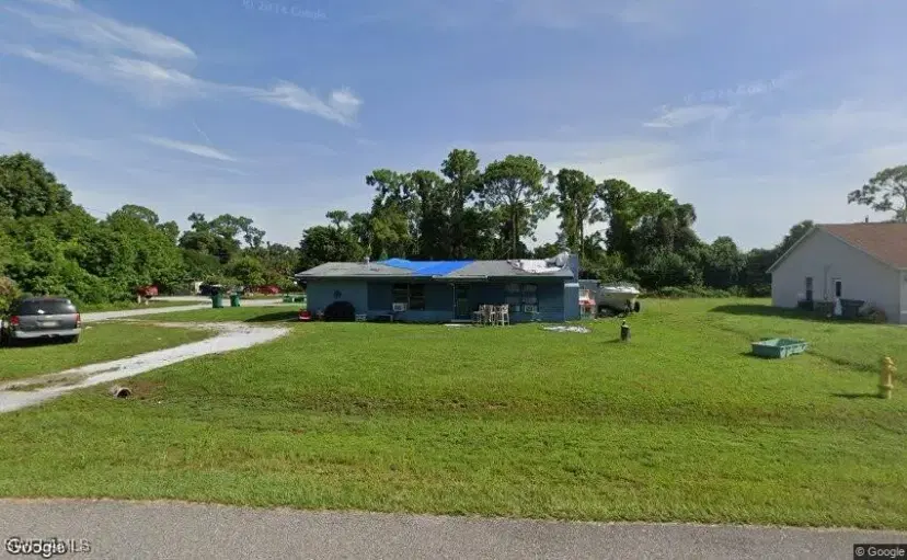 Picture of 5231 Confederate Dr, Naples FL 34113
