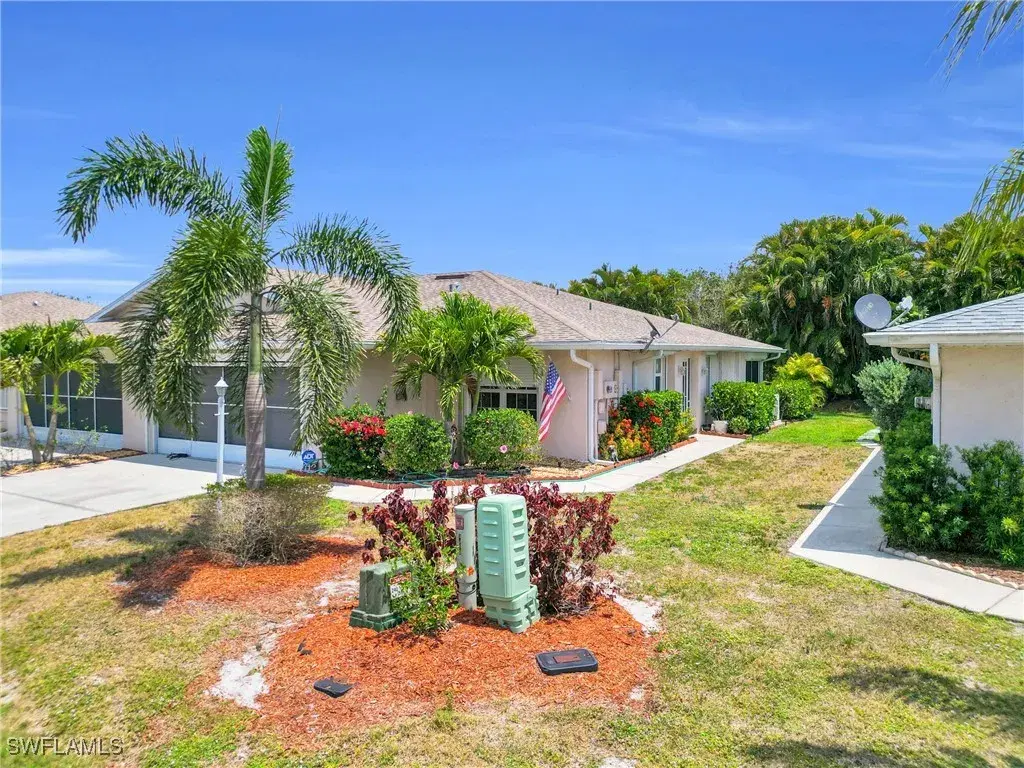 Picture of 534 Bethany Village Cir, Lehigh Acres, FL 33936