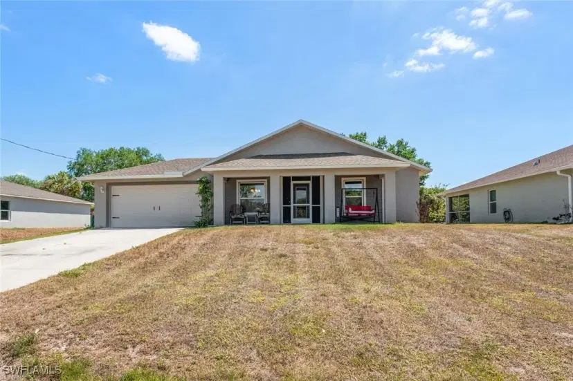 Picture of 2011 Granada Rd, Labelle FL 33935