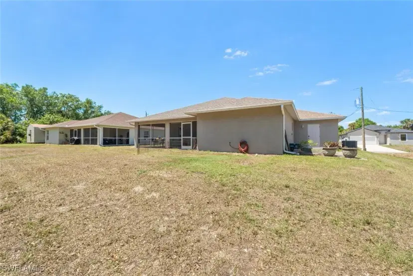 Picture of 2011 Granada Rd, Labelle FL 33935